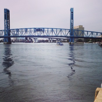 Incidentally, Jacksonville achieves connectivity through its many bridges over the St. John's River. 